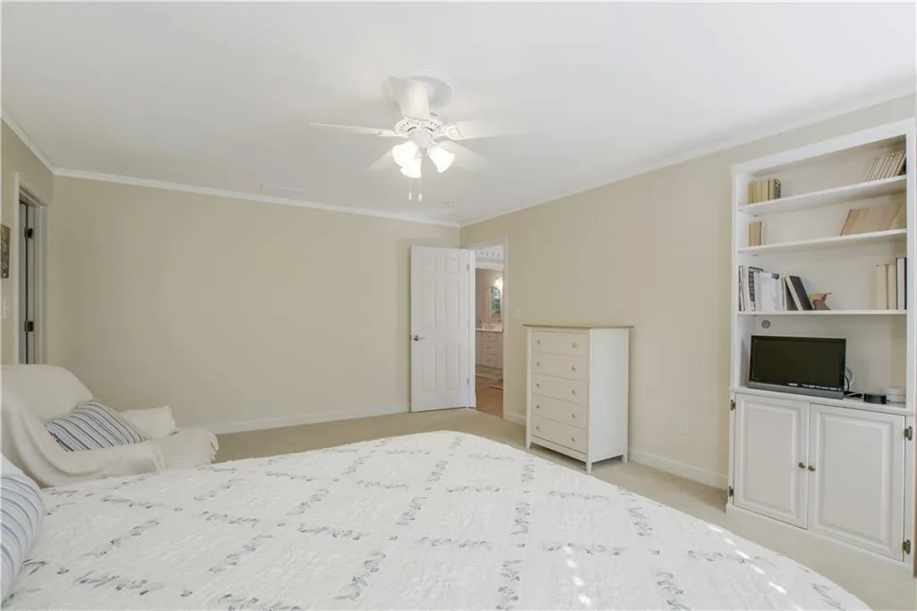 8080 Habersham Waters Road, Sandy Springs, Georgia 30350, 4 Bedrooms Bedrooms, ,3 BathroomsBathrooms,Residential,Sold,8080 Habersham Waters Road,6781557