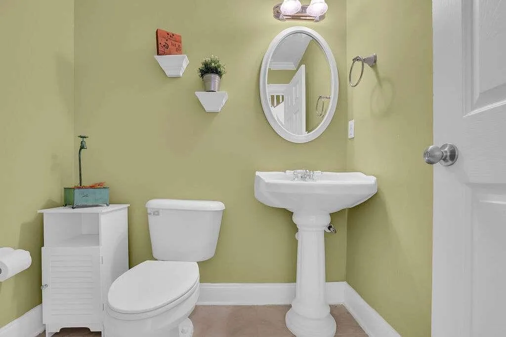 602 Masons Creek Circle, Sandy Springs, Georgia 30350, 2 Bedrooms Bedrooms, ,2 BathroomsBathrooms,Residential,Sold,602 Masons Creek Circle,7232735