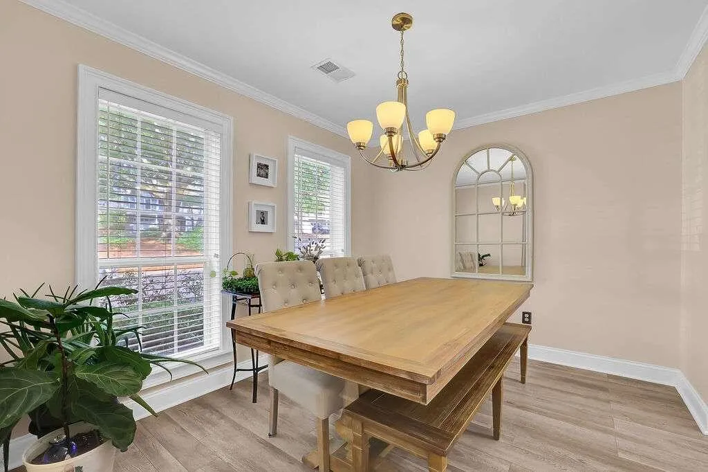 602 Masons Creek Circle, Sandy Springs, Georgia 30350, 2 Bedrooms Bedrooms, ,2 BathroomsBathrooms,Residential,Sold,602 Masons Creek Circle,7232735