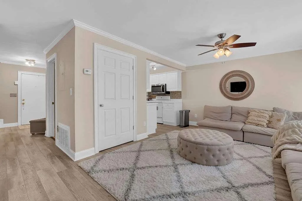 602 Masons Creek Circle, Sandy Springs, Georgia 30350, 2 Bedrooms Bedrooms, ,2 BathroomsBathrooms,Residential,Sold,602 Masons Creek Circle,7232735