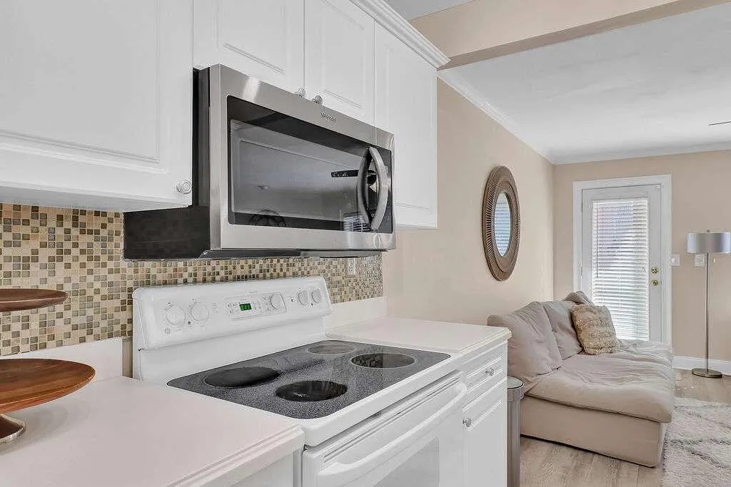 602 Masons Creek Circle, Sandy Springs, Georgia 30350, 2 Bedrooms Bedrooms, ,2 BathroomsBathrooms,Residential,Sold,602 Masons Creek Circle,7232735