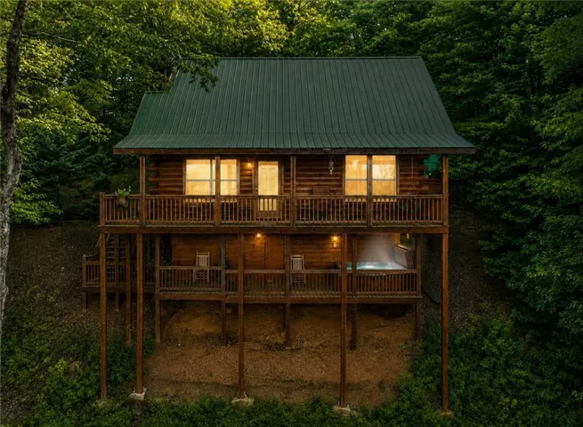 372 Mountain View Road, Ellijay, Georgia 30540