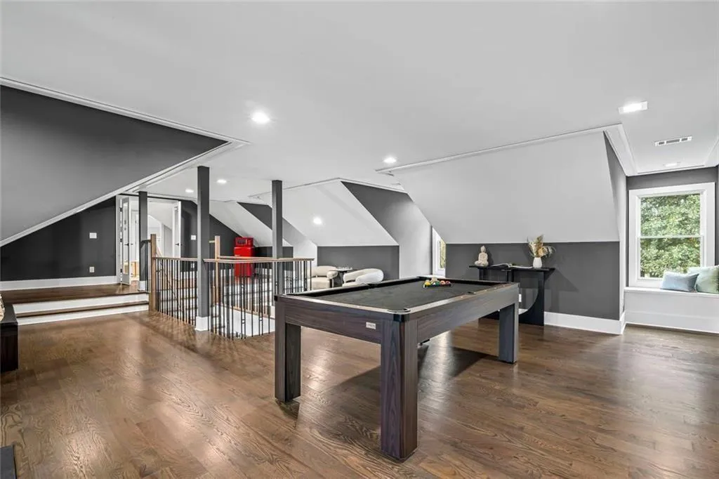 Upper level loft.