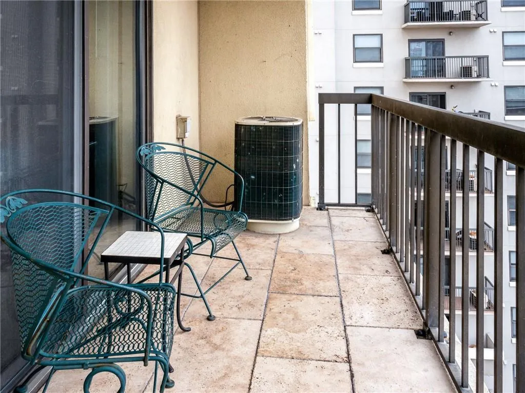 795 Hammond Drive Ne Unit 1013, Atlanta, Georgia 30328, 2 Bedrooms Bedrooms, ,2 BathroomsBathrooms,Residential,Sold,795 Hammond Drive Ne Unit 1013,6112765