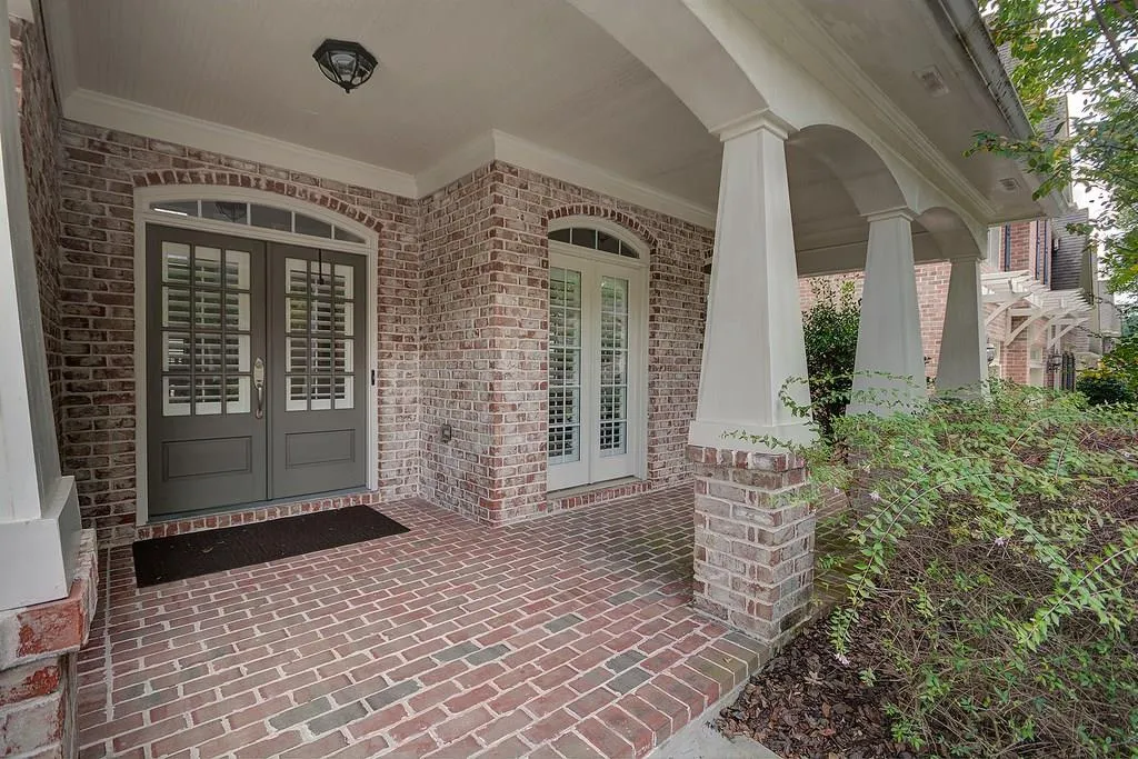 285 Wembley Circle, Sandy Springs, Georgia 30328, 4 Bedrooms Bedrooms, ,3 BathroomsBathrooms,Residential,Sold,285 Wembley Circle,6079143