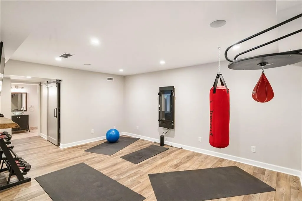 5352 Greenland Road Ne, Atlanta, Georgia 30342, 3 Bedrooms Bedrooms, ,3 BathroomsBathrooms,Residential,Sold,5352 Greenland Road Ne,7384908