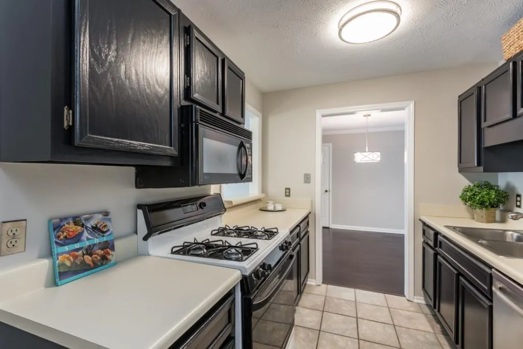 509 Gettysburg Place Unit 509, Sandy Springs, Georgia 30350, 2 Bedrooms Bedrooms, ,2 BathroomsBathrooms,Residential,Sold,509 Gettysburg Place Unit 509,5885563