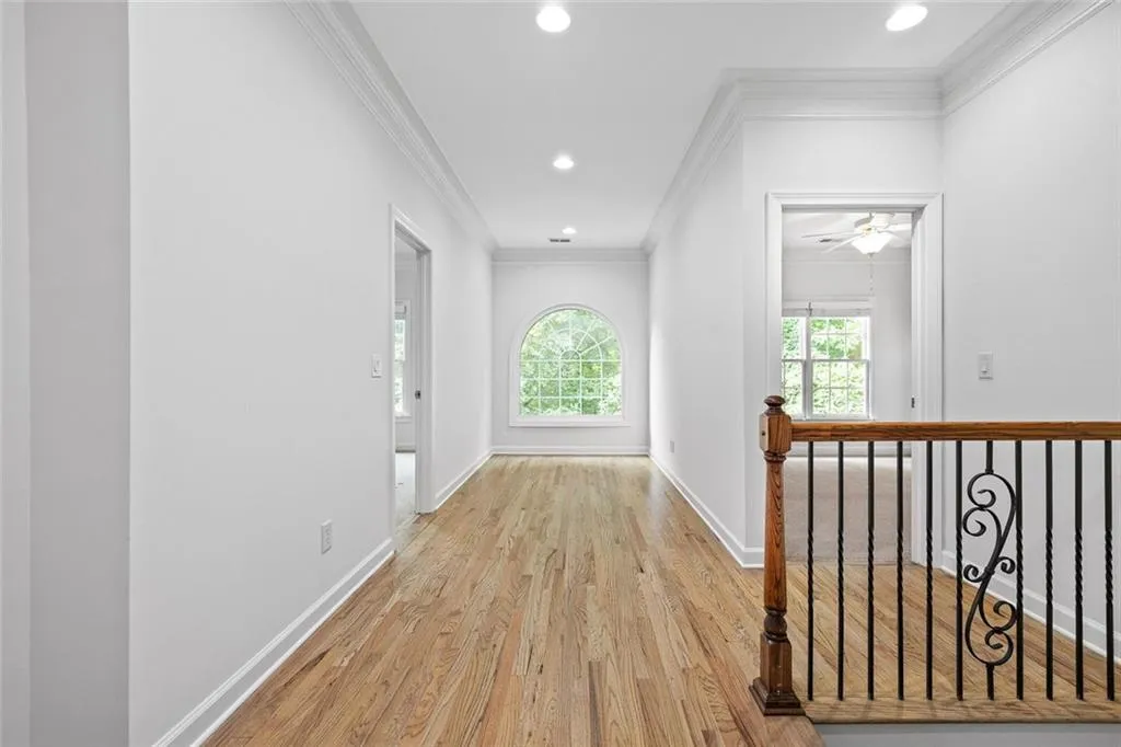 576 Cliftwood Court, Sandy Springs, Georgia 30328, 5 Bedrooms Bedrooms, ,5 BathroomsBathrooms,Residential,Sold,576 Cliftwood Court,7584215