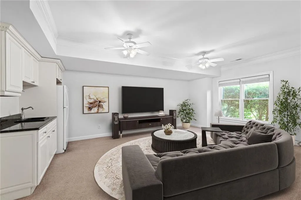 576 Cliftwood Court, Sandy Springs, Georgia 30328, 5 Bedrooms Bedrooms, ,5 BathroomsBathrooms,Residential,Sold,576 Cliftwood Court,7584215