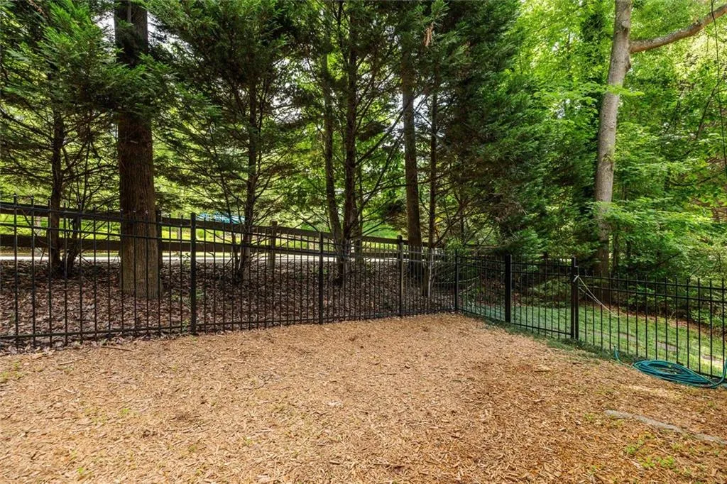 576 Cliftwood Court, Sandy Springs, Georgia 30328, 5 Bedrooms Bedrooms, ,5 BathroomsBathrooms,Residential,Sold,576 Cliftwood Court,7584215