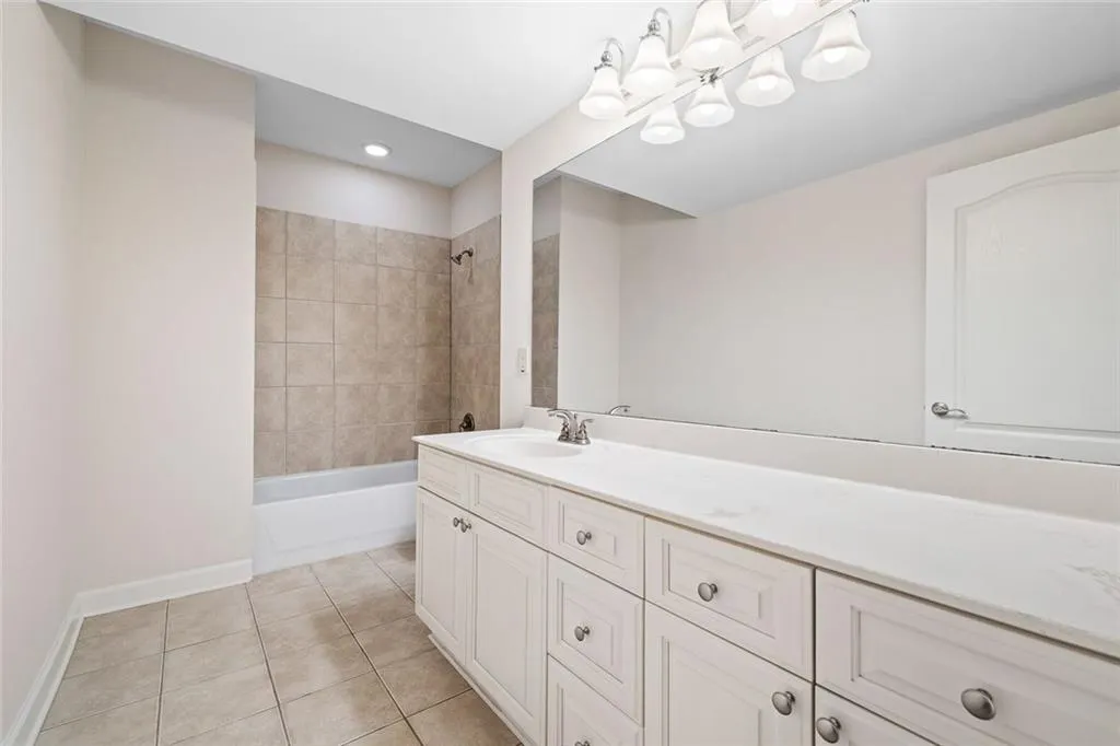 576 Cliftwood Court, Sandy Springs, Georgia 30328, 5 Bedrooms Bedrooms, ,5 BathroomsBathrooms,Residential,Sold,576 Cliftwood Court,7584215