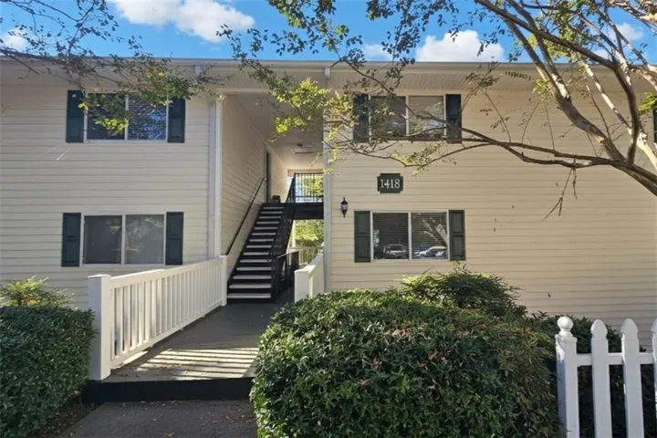 1418 Foxhall Lane Se Unit 8, Atlanta, Georgia 30316