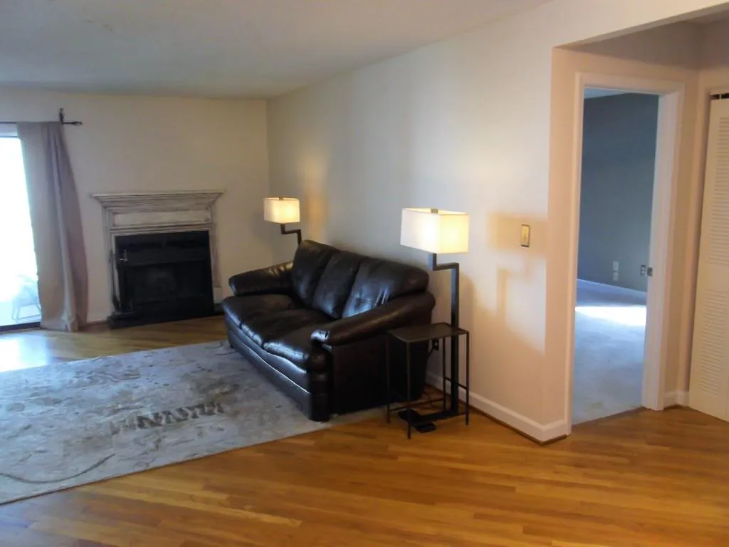 1308 Wingate Way, Sandy Springs, Georgia 30350, 2 Bedrooms Bedrooms, ,2 BathroomsBathrooms,Residential,Sold,1308 Wingate Way,5969204