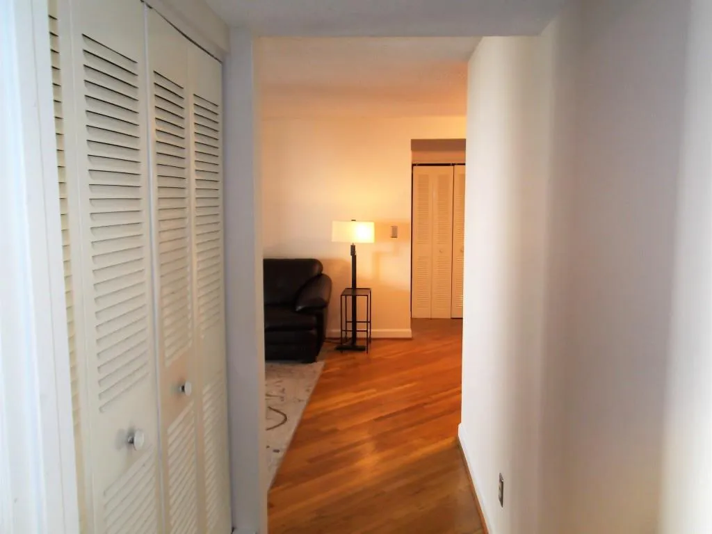 1308 Wingate Way, Sandy Springs, Georgia 30350, 2 Bedrooms Bedrooms, ,2 BathroomsBathrooms,Residential,Sold,1308 Wingate Way,5969204