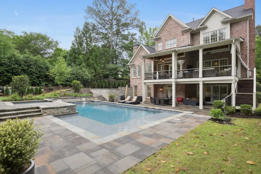 612 Windsor Parkway, Atlanta, Georgia 30342, 5 Bedrooms Bedrooms, ,5 BathroomsBathrooms,Residential,Sold,612 Windsor Parkway,7217200