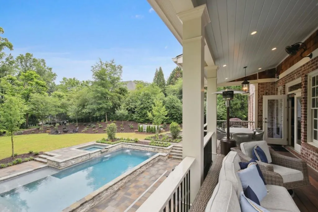 612 Windsor Parkway, Atlanta, Georgia 30342, 5 Bedrooms Bedrooms, ,5 BathroomsBathrooms,Residential,Sold,612 Windsor Parkway,7217200