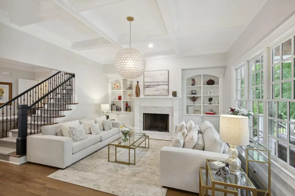 612 Windsor Parkway, Atlanta, Georgia 30342, 5 Bedrooms Bedrooms, ,5 BathroomsBathrooms,Residential,Sold,612 Windsor Parkway,7217200