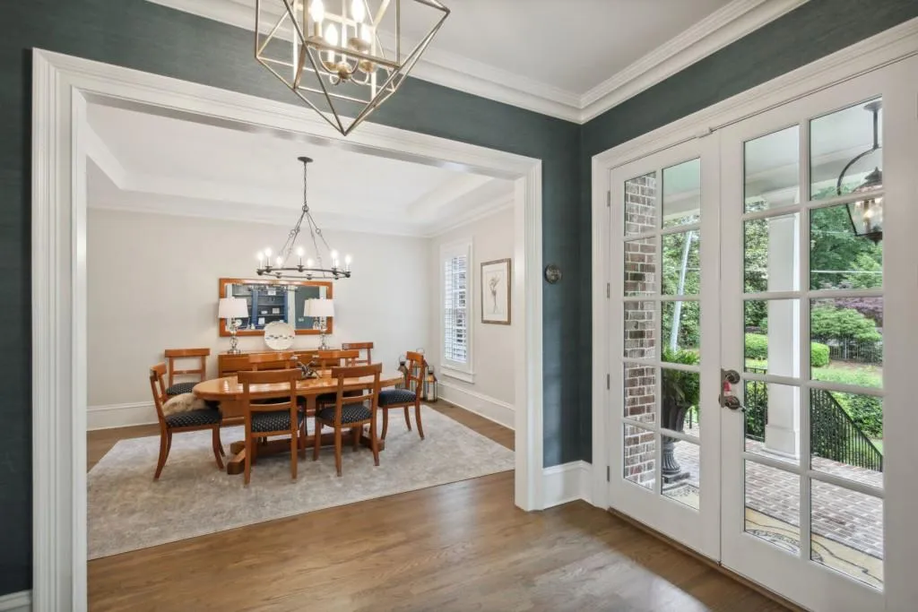 612 Windsor Parkway, Atlanta, Georgia 30342, 5 Bedrooms Bedrooms, ,5 BathroomsBathrooms,Residential,Sold,612 Windsor Parkway,7217200