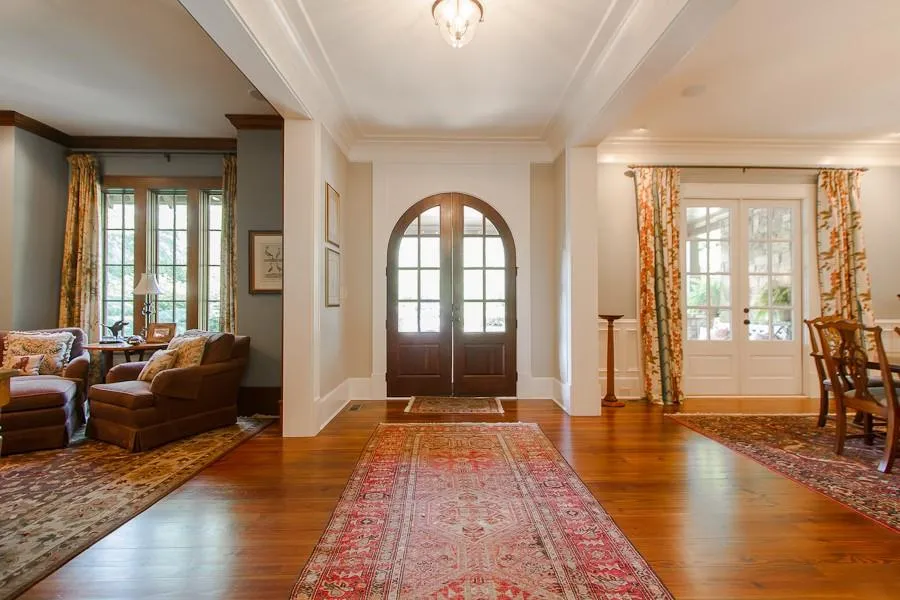 300 Trimble Crest Drive, Sandy Springs, Georgia 30342, 6 Bedrooms Bedrooms, ,6 BathroomsBathrooms,Residential,Sold,300 Trimble Crest Drive,5554568