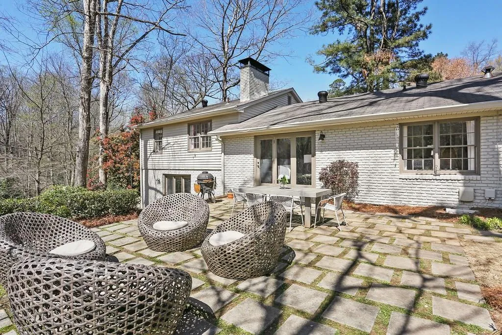 425 Forest Valley Road, Sandy Springs, Georgia 30342, 4 Bedrooms Bedrooms, ,3 BathroomsBathrooms,Residential,Sold,425 Forest Valley Road,5983920