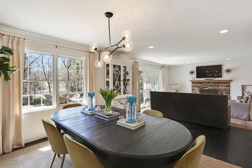 425 Forest Valley Road, Sandy Springs, Georgia 30342, 4 Bedrooms Bedrooms, ,3 BathroomsBathrooms,Residential,Sold,425 Forest Valley Road,5983920