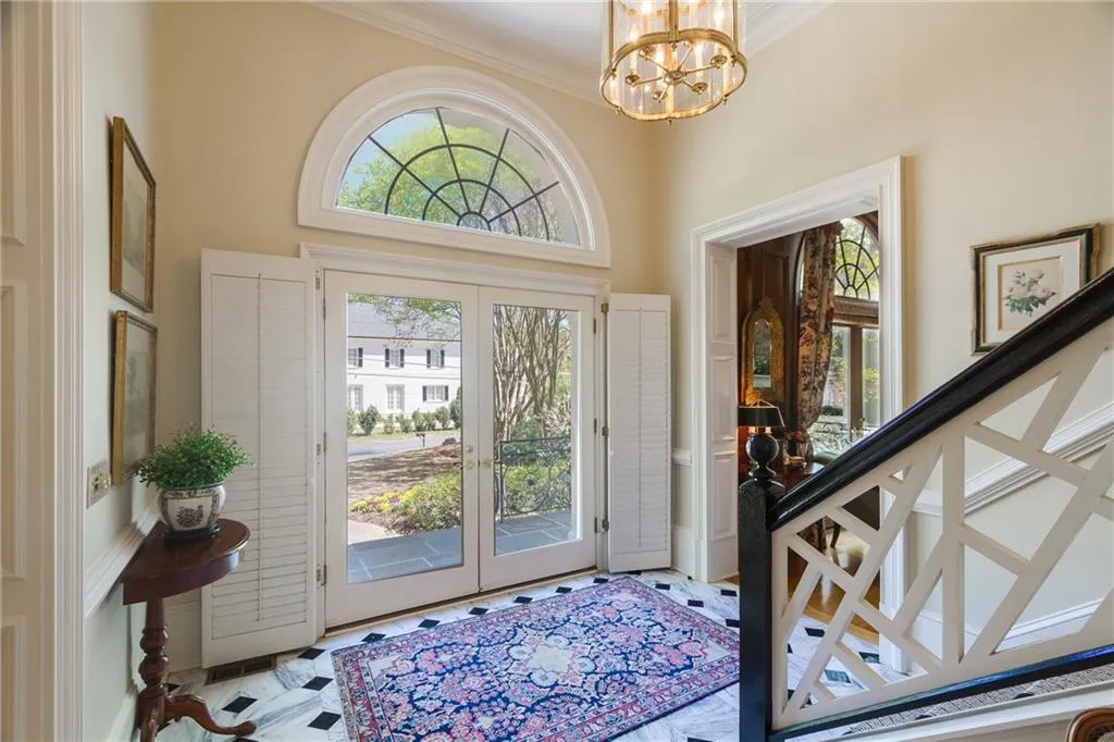 1280 W Wesley Road Nw, Atlanta, Georgia 30327, 4 Bedrooms Bedrooms, ,2 BathroomsBathrooms,Residential,Sold,1280 W Wesley Road Nw,5830983