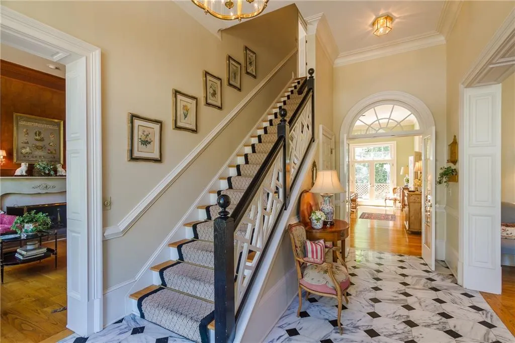 1280 W Wesley Road Nw, Atlanta, Georgia 30327, 4 Bedrooms Bedrooms, ,2 BathroomsBathrooms,Residential,Sold,1280 W Wesley Road Nw,5830983