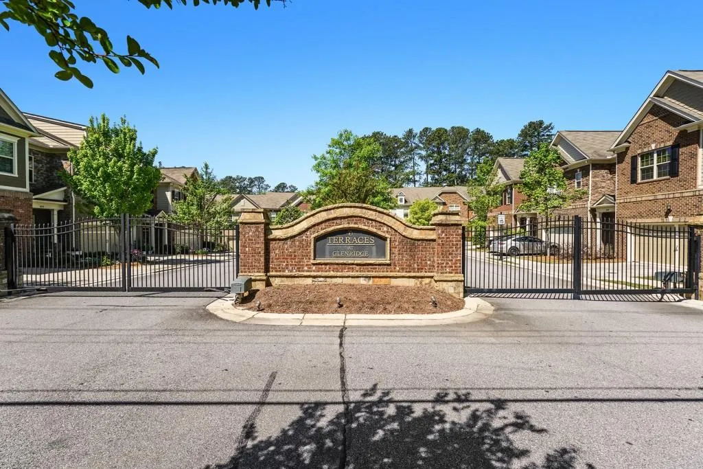 Awesome Gated Neighborhood!