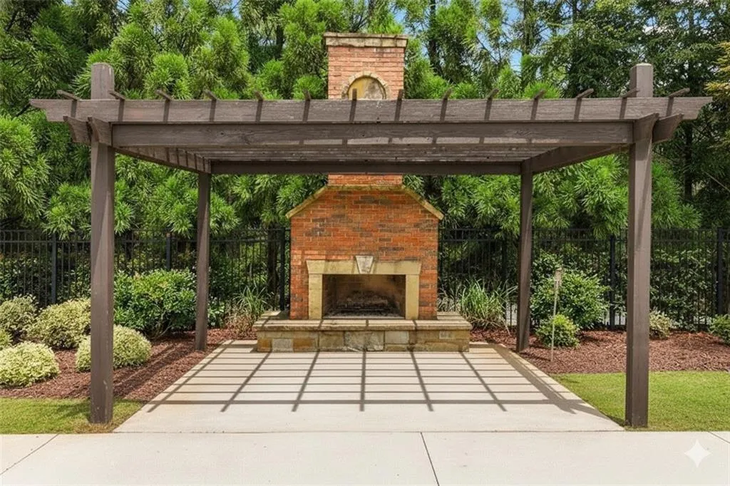 6459 Chariot Street Unit 35, Atlanta, Georgia 30328, 3 Bedrooms Bedrooms, ,3 BathroomsBathrooms,Residential,Sold,6459 Chariot Street Unit 35,7678596
