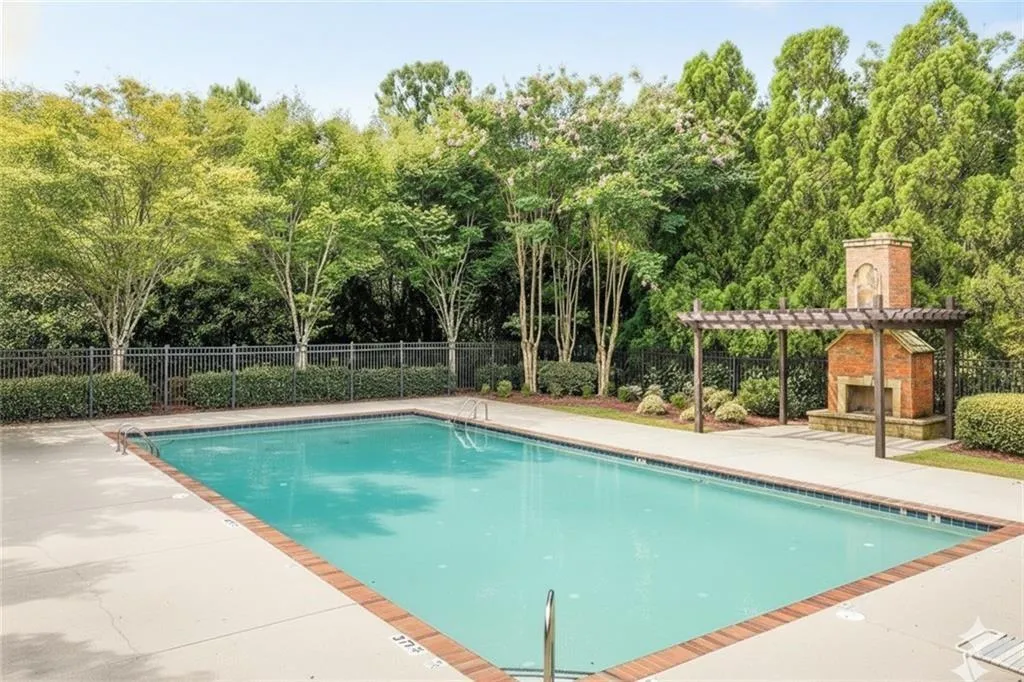 6459 Chariot Street Unit 35, Atlanta, Georgia 30328, 3 Bedrooms Bedrooms, ,3 BathroomsBathrooms,Residential,Sold,6459 Chariot Street Unit 35,7678596