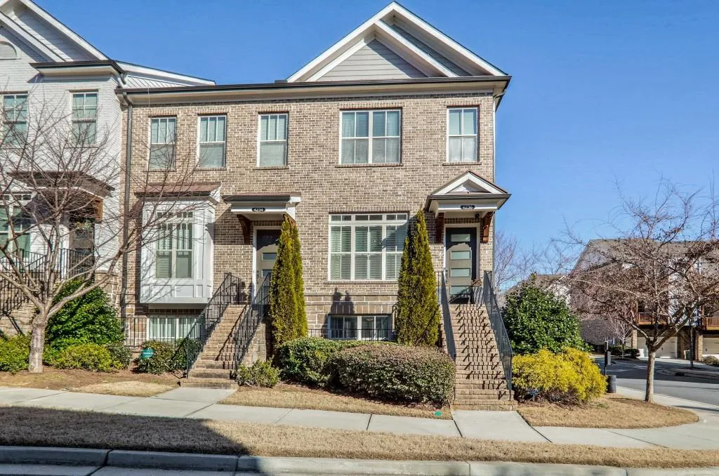 4236 Deming Circle, Atlanta, Georgia 30342, 3 Bedrooms Bedrooms, ,3 BathroomsBathrooms,Residential,Sold,4236 Deming Circle,7524522