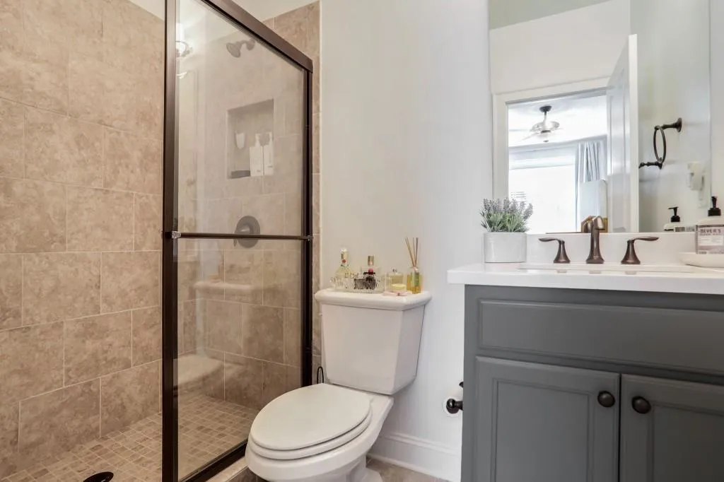 4236 Deming Circle, Atlanta, Georgia 30342, 3 Bedrooms Bedrooms, ,3 BathroomsBathrooms,Residential,Sold,4236 Deming Circle,7524522