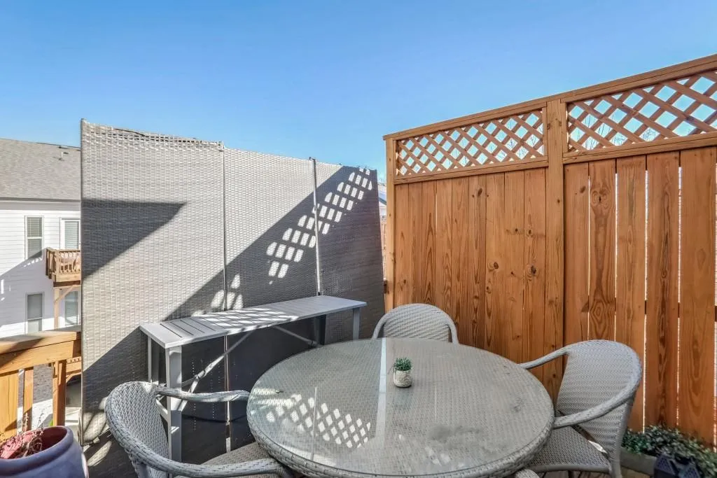 4236 Deming Circle, Atlanta, Georgia 30342, 3 Bedrooms Bedrooms, ,3 BathroomsBathrooms,Residential,Sold,4236 Deming Circle,7524522