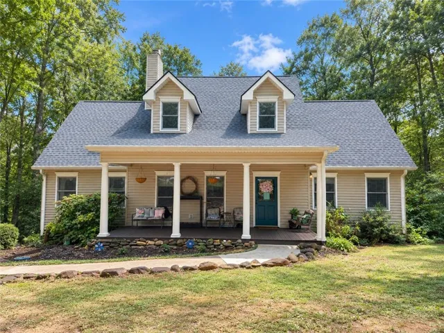 399 Grindstone Creek Drive, Clarkesville, Georgia 30523