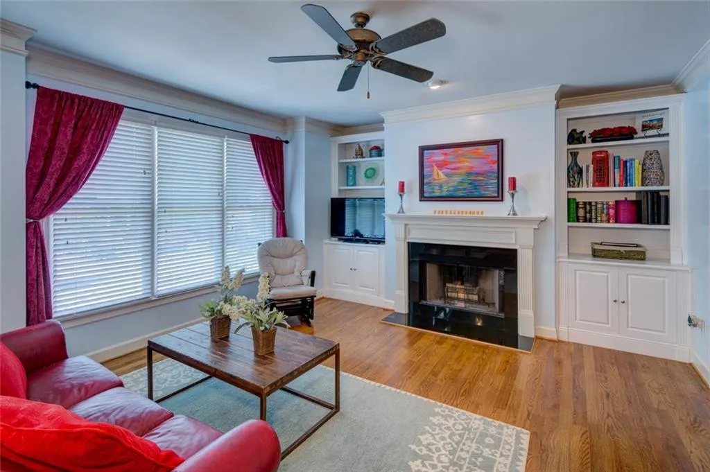 2163 Whittier Place, Atlanta, Georgia 30318, 3 Bedrooms Bedrooms, ,2 BathroomsBathrooms,Residential,Sold,2163 Whittier Place,6013836