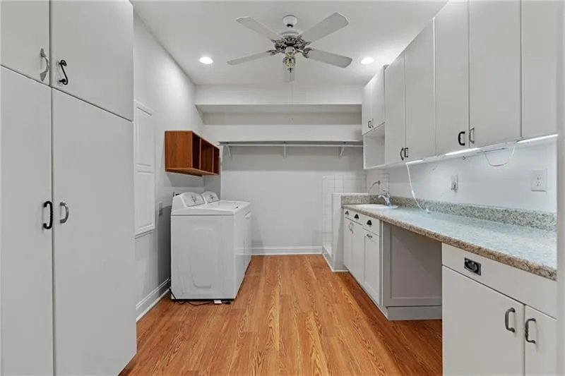 2697 N Thompson Road Ne, Atlanta, Georgia 30319, 4 Bedrooms Bedrooms, ,3 BathroomsBathrooms,Residential,For Sale,2697 N Thompson Road Ne,7616703