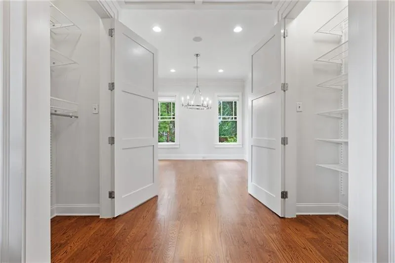 2697 N Thompson Road Ne, Atlanta, Georgia 30319, 4 Bedrooms Bedrooms, ,3 BathroomsBathrooms,Residential,For Sale,2697 N Thompson Road Ne,7616703