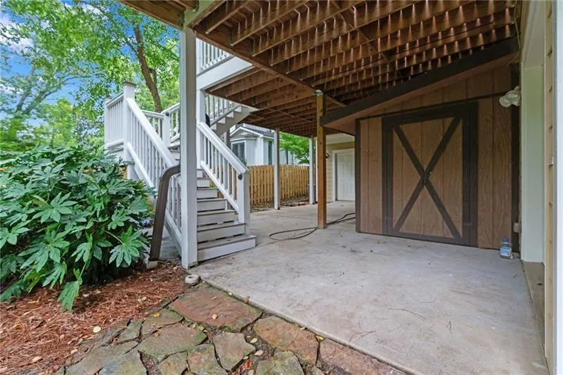 2697 N Thompson Road Ne, Atlanta, Georgia 30319, 4 Bedrooms Bedrooms, ,3 BathroomsBathrooms,Residential,For Sale,2697 N Thompson Road Ne,7616703