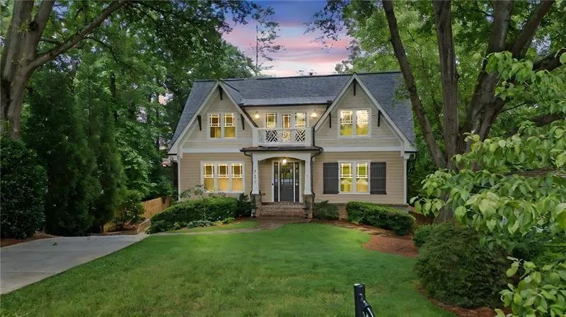 2697 N Thompson Road Ne, Atlanta, Georgia 30319, 4 Bedrooms Bedrooms, ,3 BathroomsBathrooms,Residential,For Sale,2697 N Thompson Road Ne,7616703