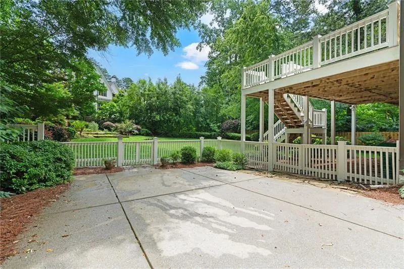 2697 N Thompson Road Ne, Atlanta, Georgia 30319, 4 Bedrooms Bedrooms, ,3 BathroomsBathrooms,Residential,For Sale,2697 N Thompson Road Ne,7616703