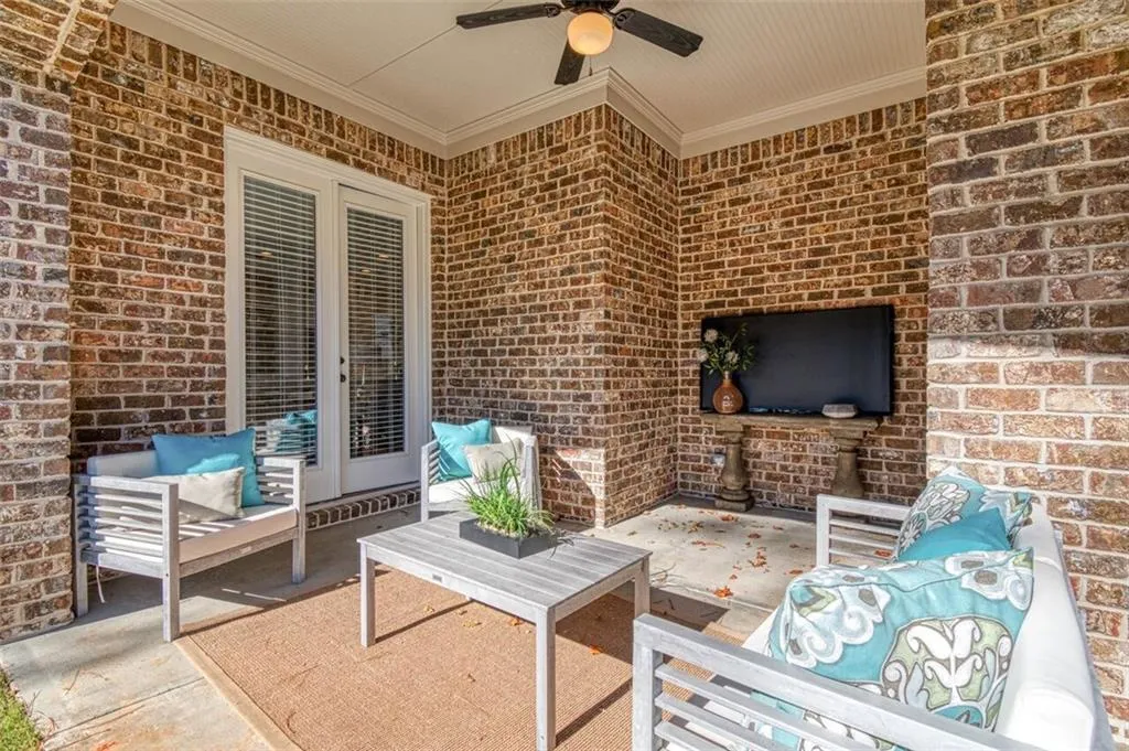 830 Novello Court, Sandy Springs, Georgia 30342, 4 Bedrooms Bedrooms, ,4 BathroomsBathrooms,Residential,Sold,830 Novello Court,5953007