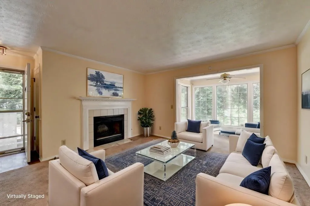 102 Gettysburg Place, Sandy Springs, Georgia 30350, 2 Bedrooms Bedrooms, ,1 BathroomBathrooms,Residential,For Sale,102 Gettysburg Place,7397821