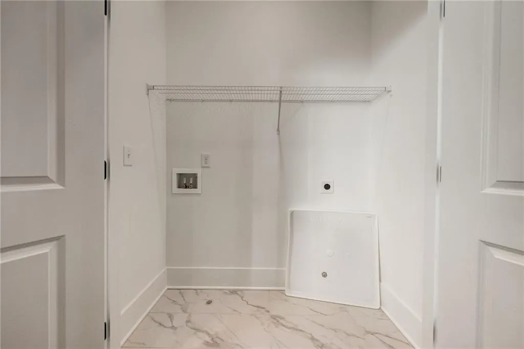1557 Bryson Drive Nw, Atlanta, Georgia 30318, 3 Bedrooms Bedrooms, ,2 BathroomsBathrooms,Residential,For Sale,1557 Bryson Drive Nw,7646085