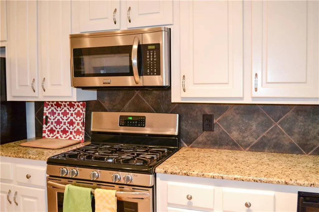 5269 Glenridge Drive, Atlanta, Georgia 30342, 3 Bedrooms Bedrooms, ,3 BathroomsBathrooms,Residential,Sold,5269 Glenridge Drive,5642913 5269 Glenridge Drive, Atlanta, Georgia 30342, 3 Bedrooms Bedrooms, ,3 BathroomsBathrooms,Residential,Sold,5269 Glenridge Drive,5642913