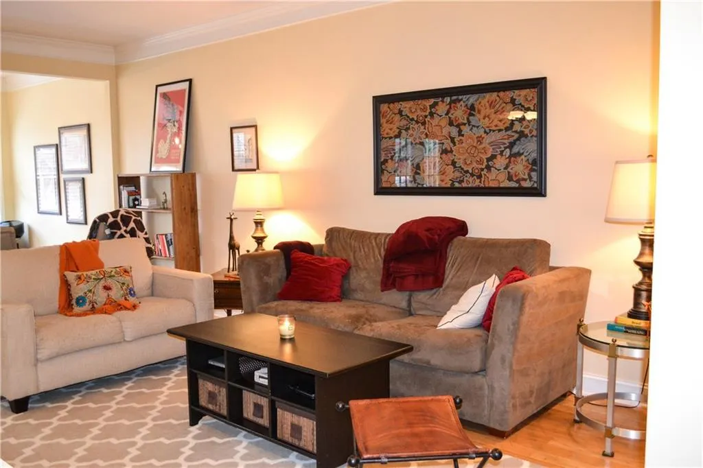 5269 Glenridge Drive, Atlanta, Georgia 30342, 3 Bedrooms Bedrooms, ,3 BathroomsBathrooms,Residential,Sold,5269 Glenridge Drive,5642913 5269 Glenridge Drive, Atlanta, Georgia 30342, 3 Bedrooms Bedrooms, ,3 BathroomsBathrooms,Residential,Sold,5269 Glenridge Drive,5642913