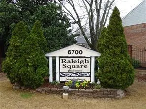6700 Roswell Road Unit 31-f, Sandy Springs, Georgia 30328, 2 Bedrooms Bedrooms, ,2 BathroomsBathrooms,Residential,Sold,6700 Roswell Road Unit 31-f,5894509
