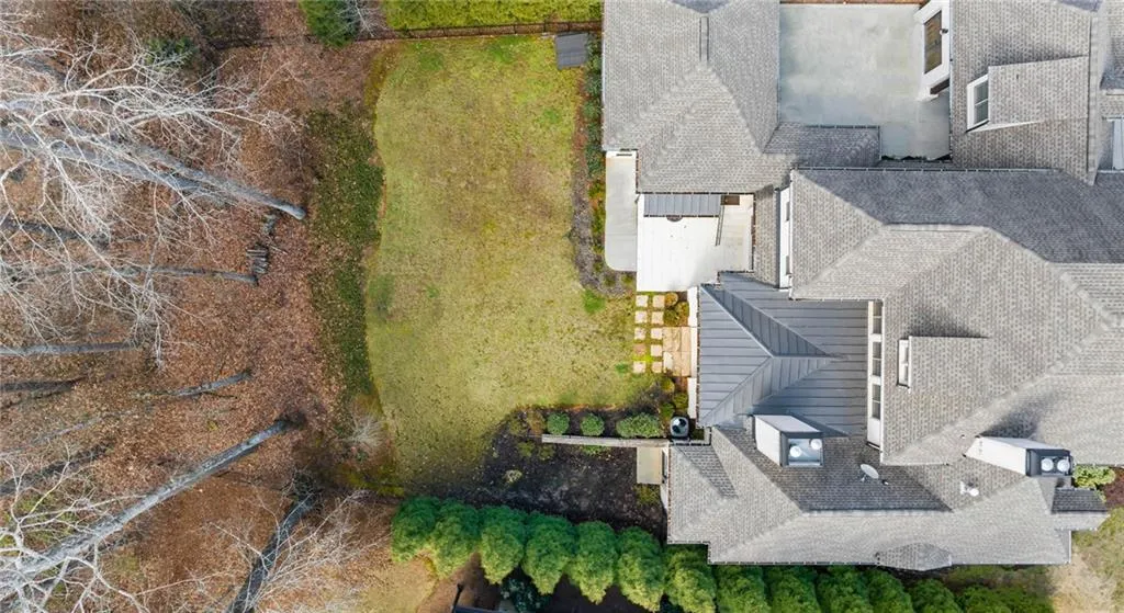 210 Rivermere Way, Sandy Springs, Georgia 30350, 6 Bedrooms Bedrooms, ,5 BathroomsBathrooms,Residential,Sold,210 Rivermere Way,7453388