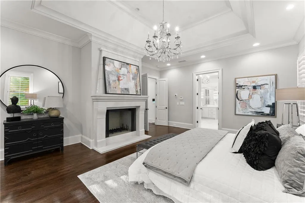 210 Rivermere Way, Sandy Springs, Georgia 30350, 6 Bedrooms Bedrooms, ,5 BathroomsBathrooms,Residential,Sold,210 Rivermere Way,7453388