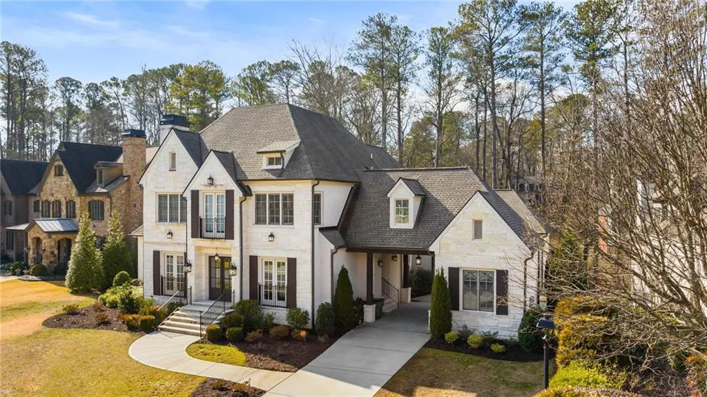 210 Rivermere Way, Sandy Springs, Georgia 30350, 6 Bedrooms Bedrooms, ,5 BathroomsBathrooms,Residential,Sold,210 Rivermere Way,7453388