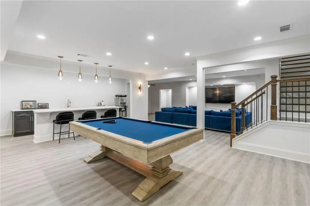 basement recreation flex space
